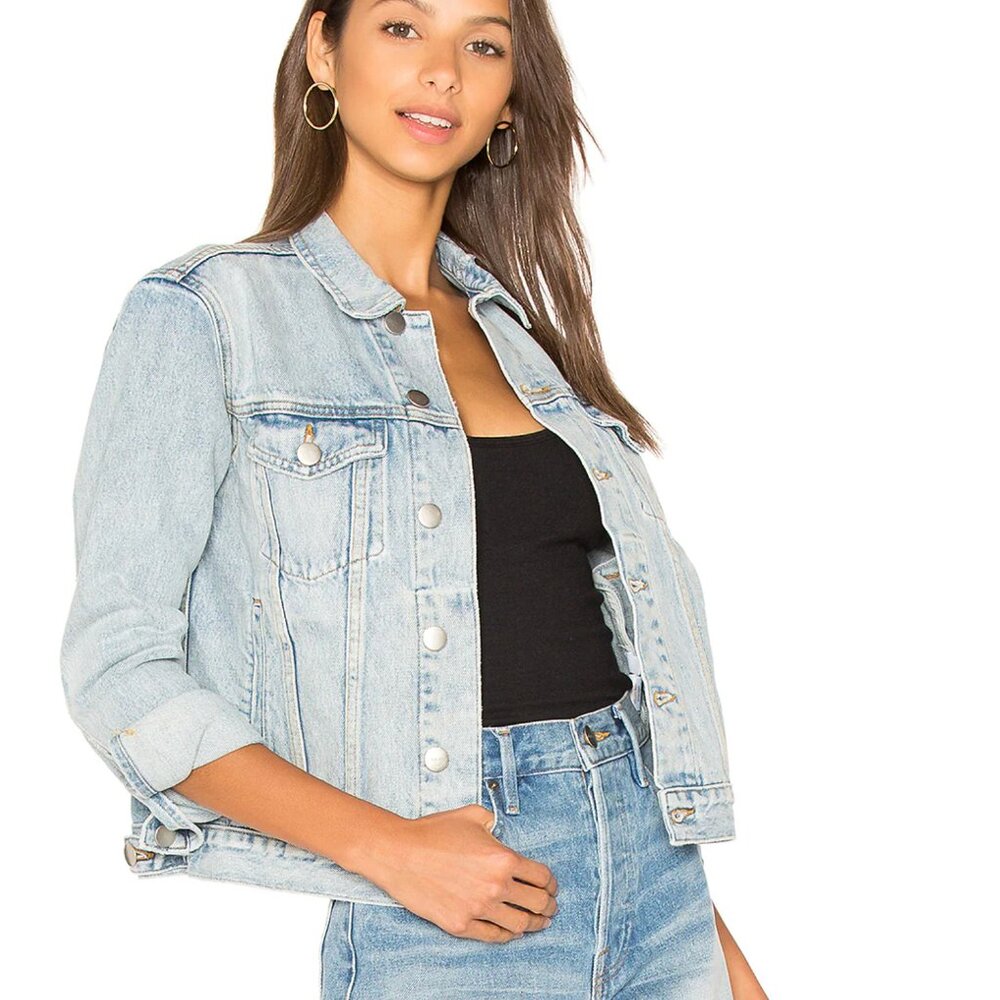 FRAME Denim "Le Jacket" Jean Jacket in Light Wash Denim, XS